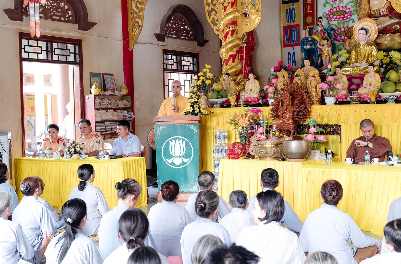 Ban Trị sự Phật giáo Hoài Ân ký kết tuyên truyền An toàn giao thông và An ninh mạng